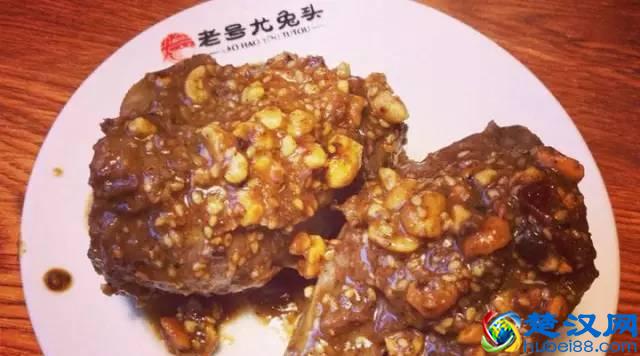 在成都不能错过的8家兔头，家家生意好到爆