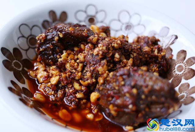 在成都不能错过的8家兔头，家家生意好到爆