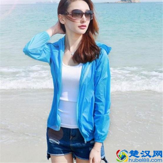 网上价格再便宜也别买，这三种衣服建议去实体店，少花冤枉钱