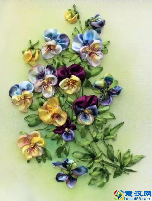 手工刺绣：绝美的32款丝带绣、缎带绣作品，像鲜花一样美丽