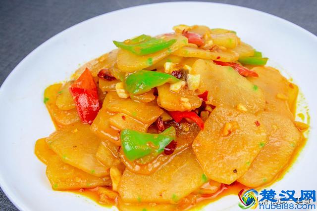 厨师长教你冬瓜简单好吃做法，食材便宜，地道的家常下饭小炒