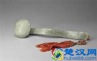 大叔带蓝水如意上央视鉴宝，专家：这是老头乐！