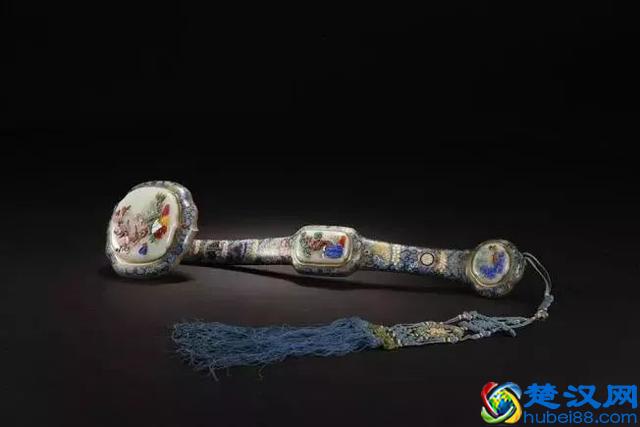 大叔带蓝水如意上央视鉴宝，专家：这是老头乐！