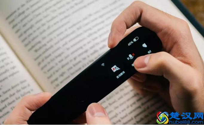 实测揭秘翻译神笔：有道词典笔2.0“扫一扫就能翻”