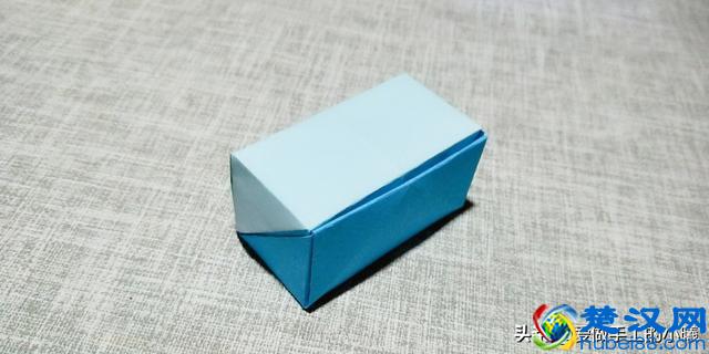 礼物盒折纸图解，简单几步轻松掌握