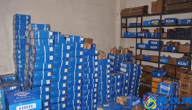 男生开网店卖棉拖鞋，不到四个月营业额近千万