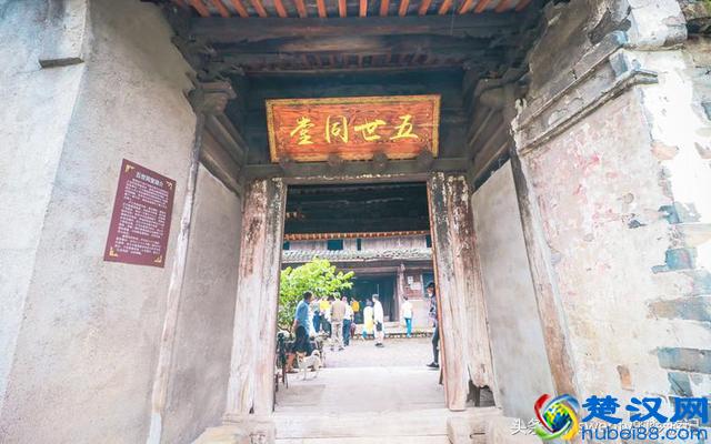 这个地方因袜子出名，一年能卖20亿！