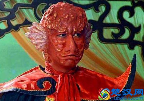 难怪观音只穿着睡衣就去捉灵感大王了，你瞅瞅金鱼的真身是谁？