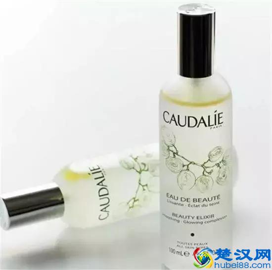 公认好用的化妆品排行榜前十名 女孩必备化妆品护肤品清单