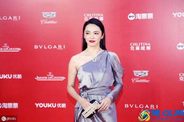 2019年9月最新微博粉丝数量排行榜盘点，前四名岿然不动