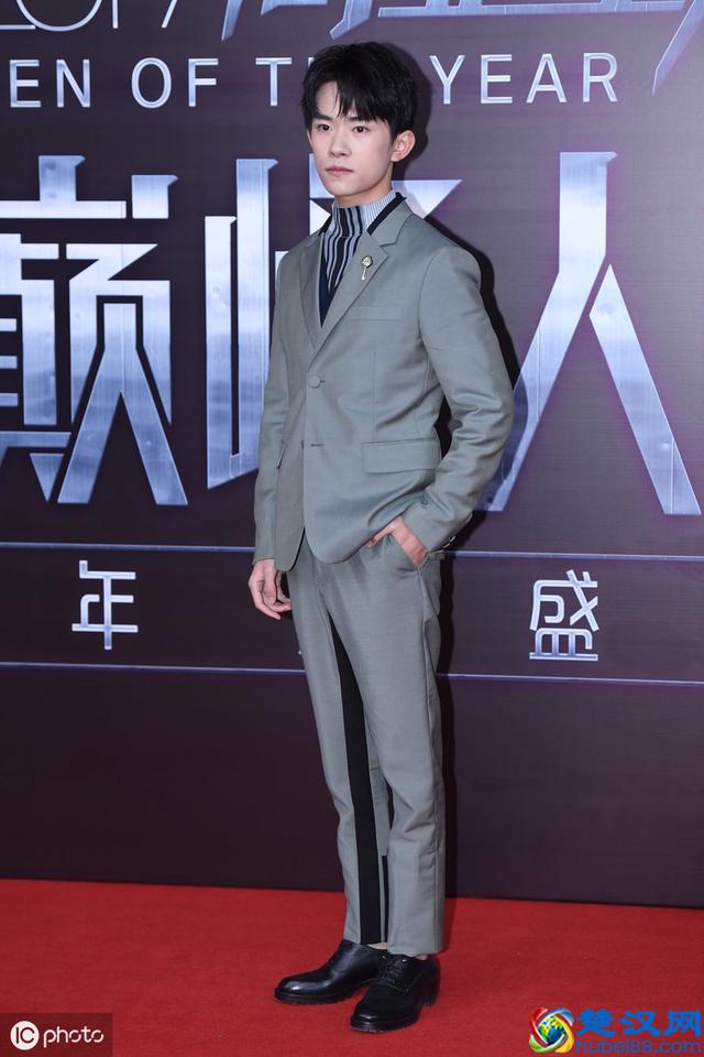 2019年9月最新微博粉丝数量排行榜盘点，前四名岿然不动