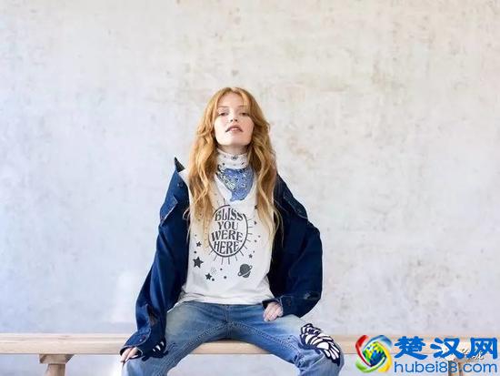 这些百搭时髦，便宜好看的白T恤究竟是啥品牌？