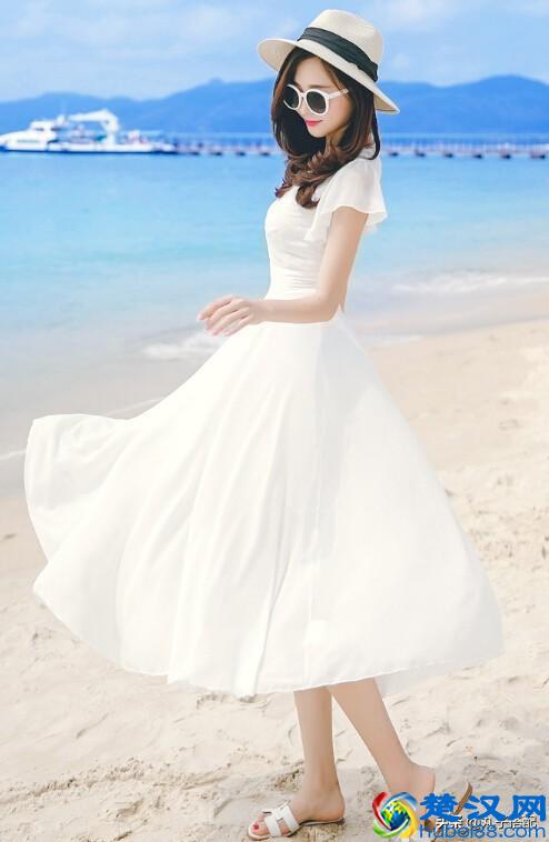 去海边旅游穿什么衣服，2019女生海边旅游穿衣指南沙滩裙