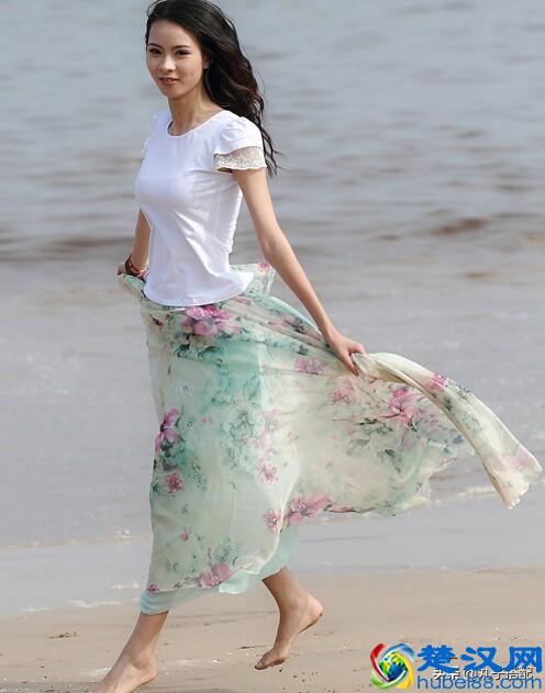 去海边旅游穿什么衣服，2019女生海边旅游穿衣指南沙滩裙