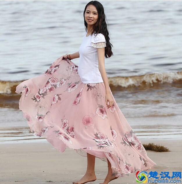 去海边旅游穿什么衣服，2019女生海边旅游穿衣指南沙滩裙