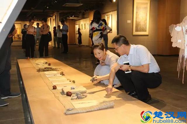 中建·智立方：安徽大学艺术与传媒学院师生作品展隆重举办！