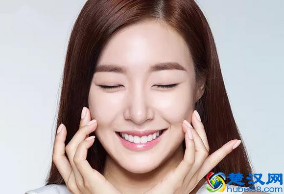 脸上难看的痘印要怎么去除