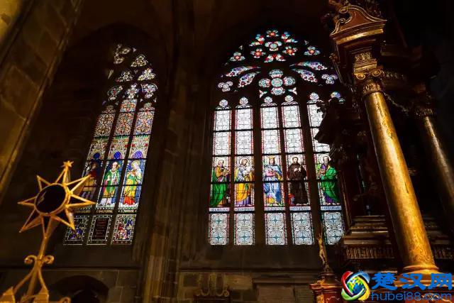 世界上最美的彩色玻璃窗
