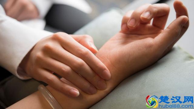 说到痤疮，中医有一个很独特的见解