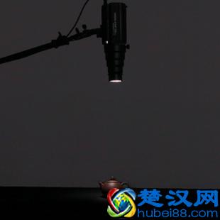 在影棚内专业拍照都需要哪些设备？