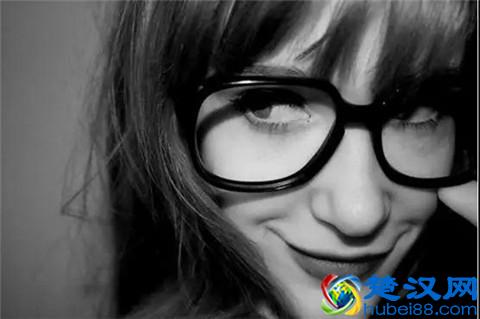 第一次跟女生语音通话，聊什么好呢？