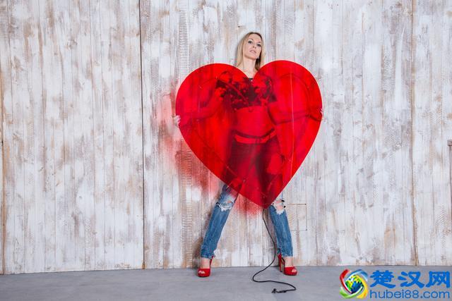 怎么样谈恋爱？八个技巧让你立马明白