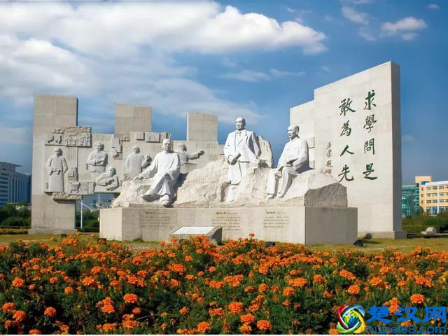 国内比较知名的服装设计院校有哪些？