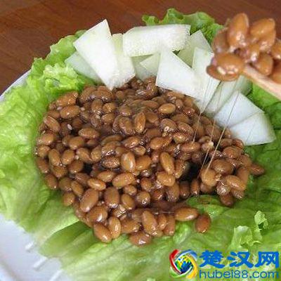 怎么瘦脸 3个特效瘦脸动作减掉你的双下巴