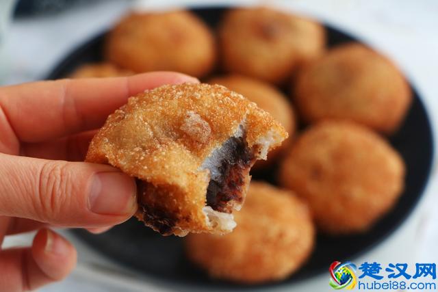 比汤圆更好吃的糯米粉做法，吃一次就上瘾，清脆爽口超解馋