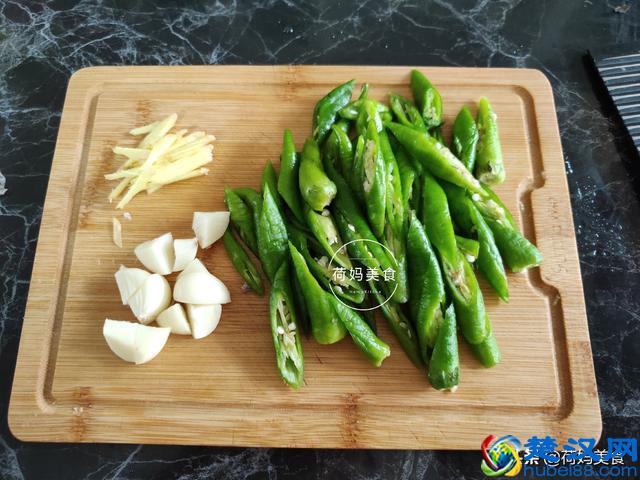 虾仁和它一起炒，简单营养又好吃，5分钟就上桌，特省事