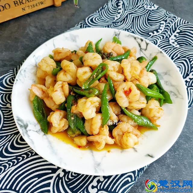 虾仁和它一起炒，简单营养又好吃，5分钟就上桌，特省事