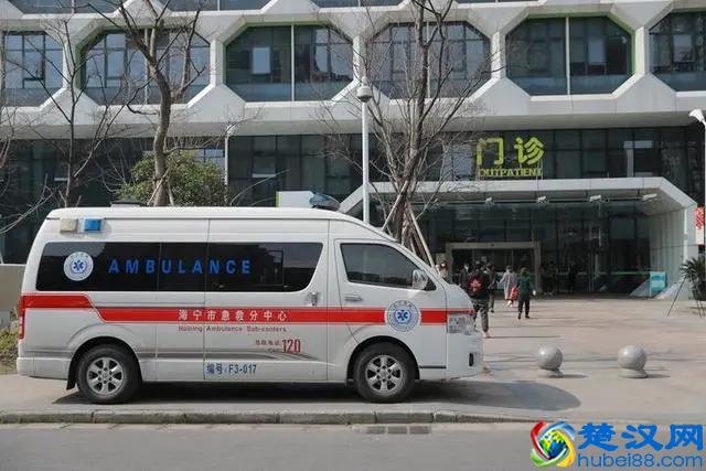 粉嘟嘟的小汤圆出院啦！正式排除感染可能，10天后将和父母团聚