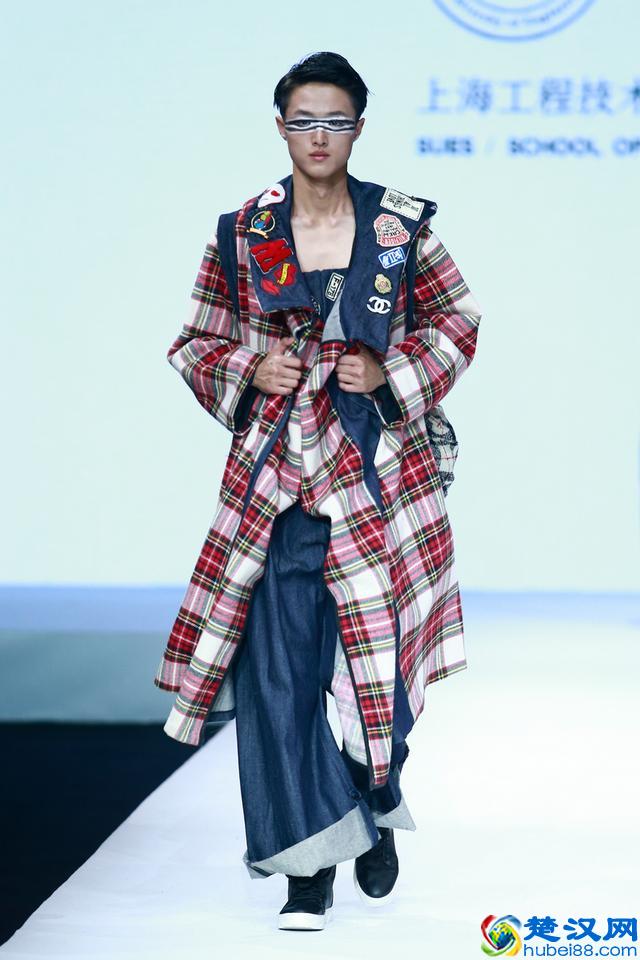 2017上海工程技术大学服装学院毕业生作品发布会