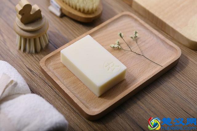 夏季皮肤晒伤了怎么办 8个急救方法快速修复