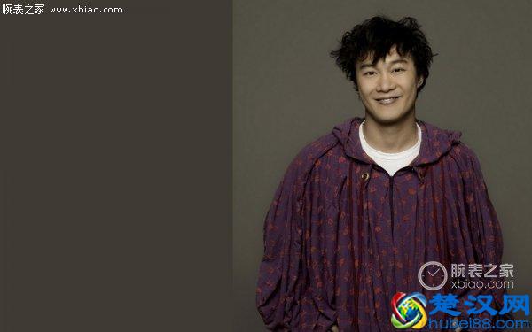 陪你度过漫长岁月的Eason，还教会了你要“分秒必真”