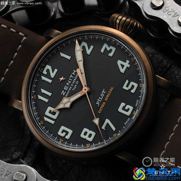 陪你度过漫长岁月的Eason，还教会了你要“分秒必真”