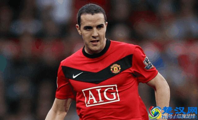 官宣：前曼联万金油加盟雷丁！埃文斯接近加盟莱斯特城！仅三百万！