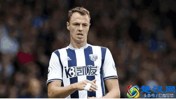 官宣：前曼联万金油加盟雷丁！埃文斯接近加盟莱斯特城！仅三百万！