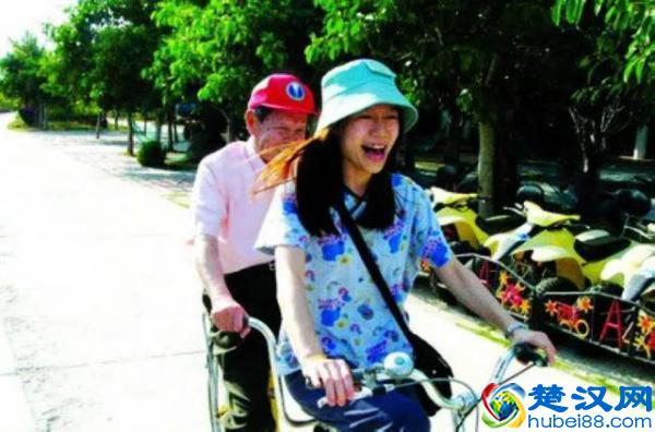 翁帆前夫的现状 揭秘翁帆前夫是谁，为什么离婚？