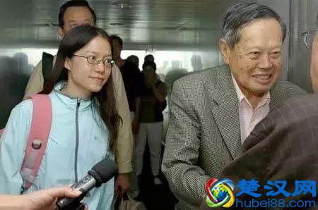 翁帆前夫的现状 揭秘翁帆前夫是谁，为什么离婚？