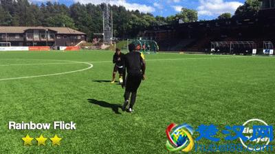 足球技巧：十五个让你惊艳球场的技巧动作，你都会吗？