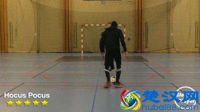 足球技巧：十五个让你惊艳球场的技巧动作，你都会吗？