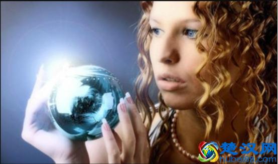 美国的“算命大师”，成功预言罗斯福去世，对中国的预言已成现实