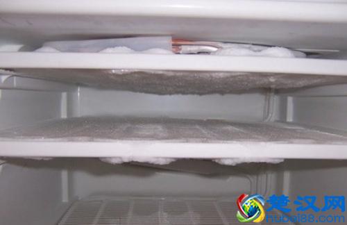 冰箱冷藏室结冰原因是什么？ 冰箱冷藏室结冰解决办法大全！
