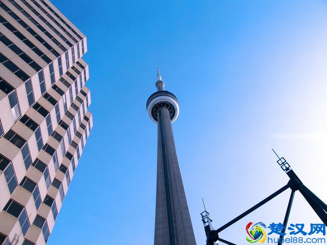 现代世界七大奇迹，你最被哪个所震撼？