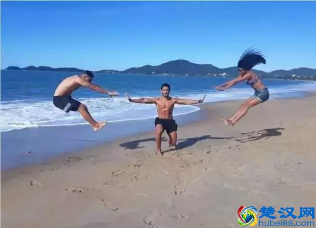 值得收藏的12个拍照姿势，创意旅游照称霸朋友圈