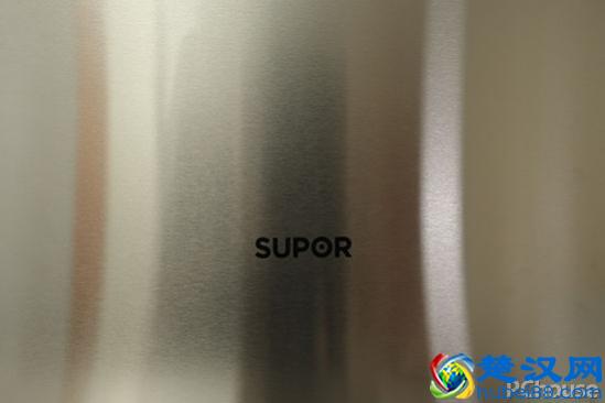 统计表明千万家庭受害油烟：苏泊尔油烟机双翼瞬吸评测强！