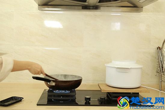 统计表明千万家庭受害油烟：苏泊尔油烟机双翼瞬吸评测强！