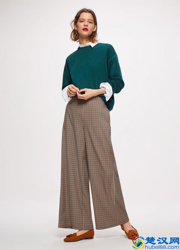 套头卫衣怎么搭配 这三种搭配才是经典