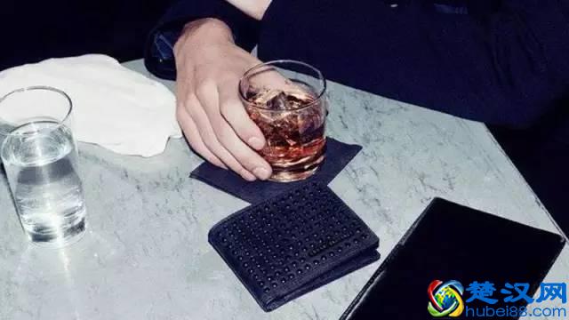 钱包丨只要不丢，就能用十年！20个男士钱包品牌推荐